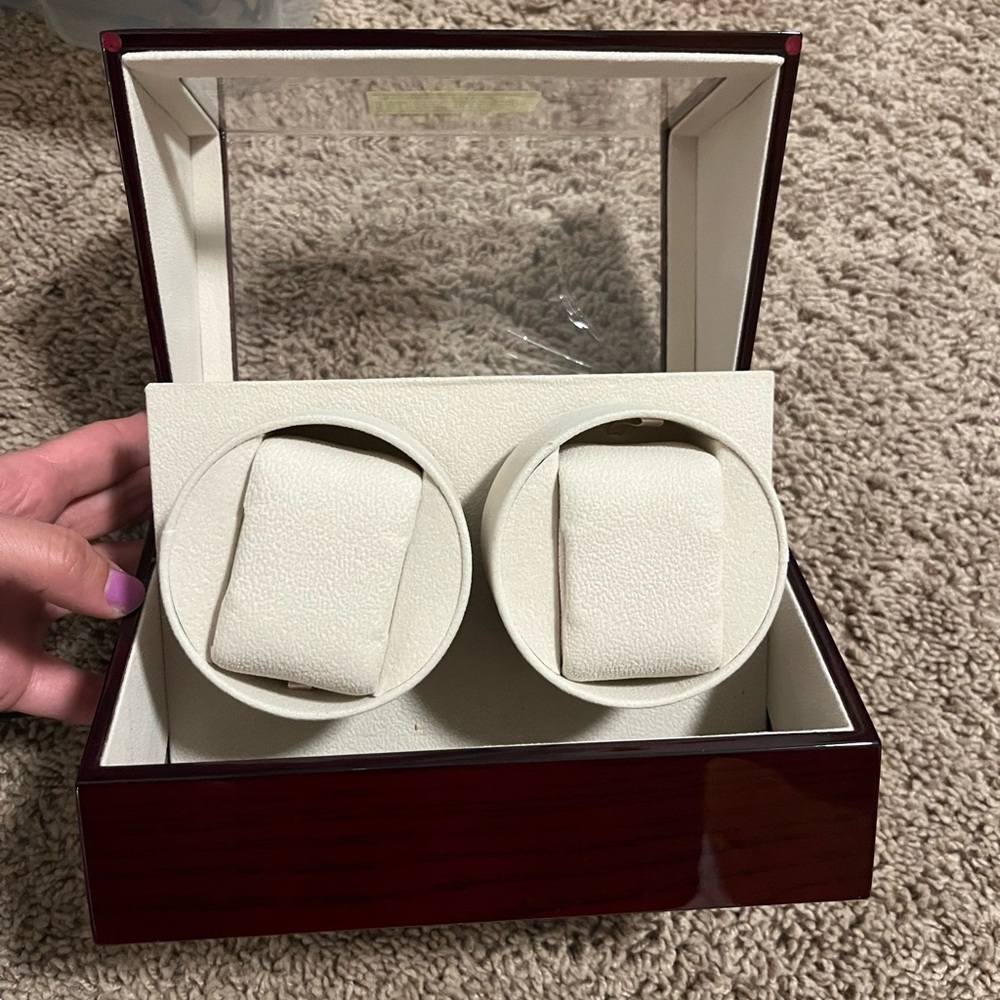Brand new double versa watch winder!